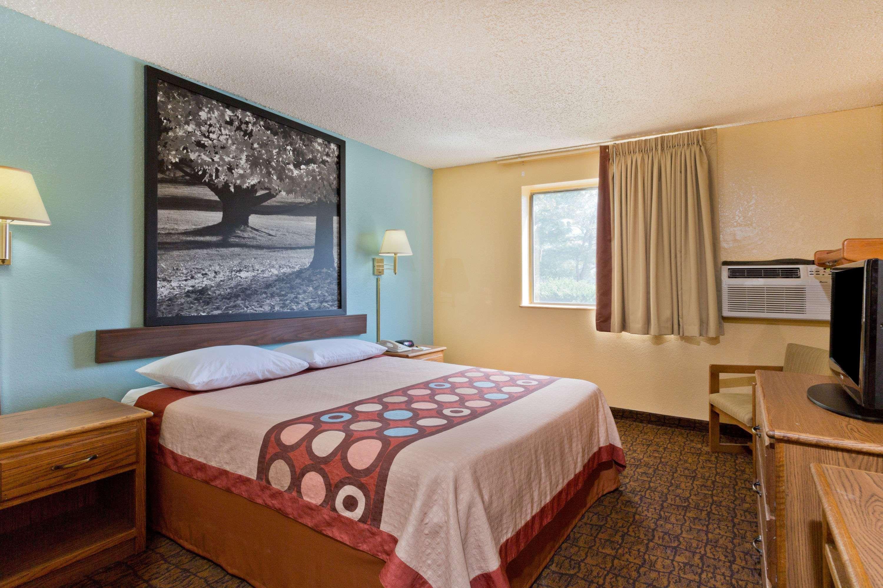 Hotel Super 8 By Wyndham Lexington Park/California Area Extérieur photo