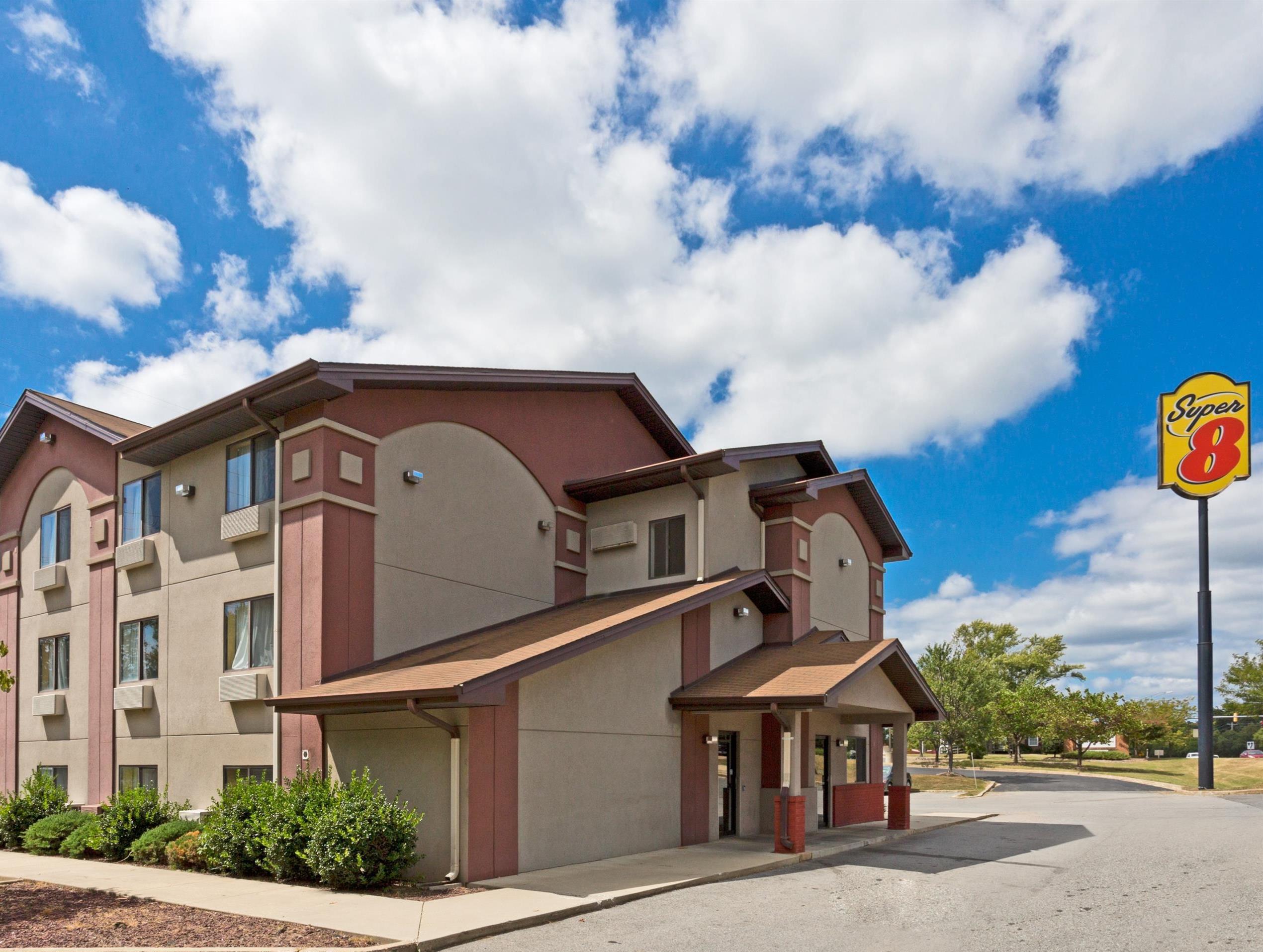 Hotel Super 8 By Wyndham Lexington Park/California Area Extérieur photo