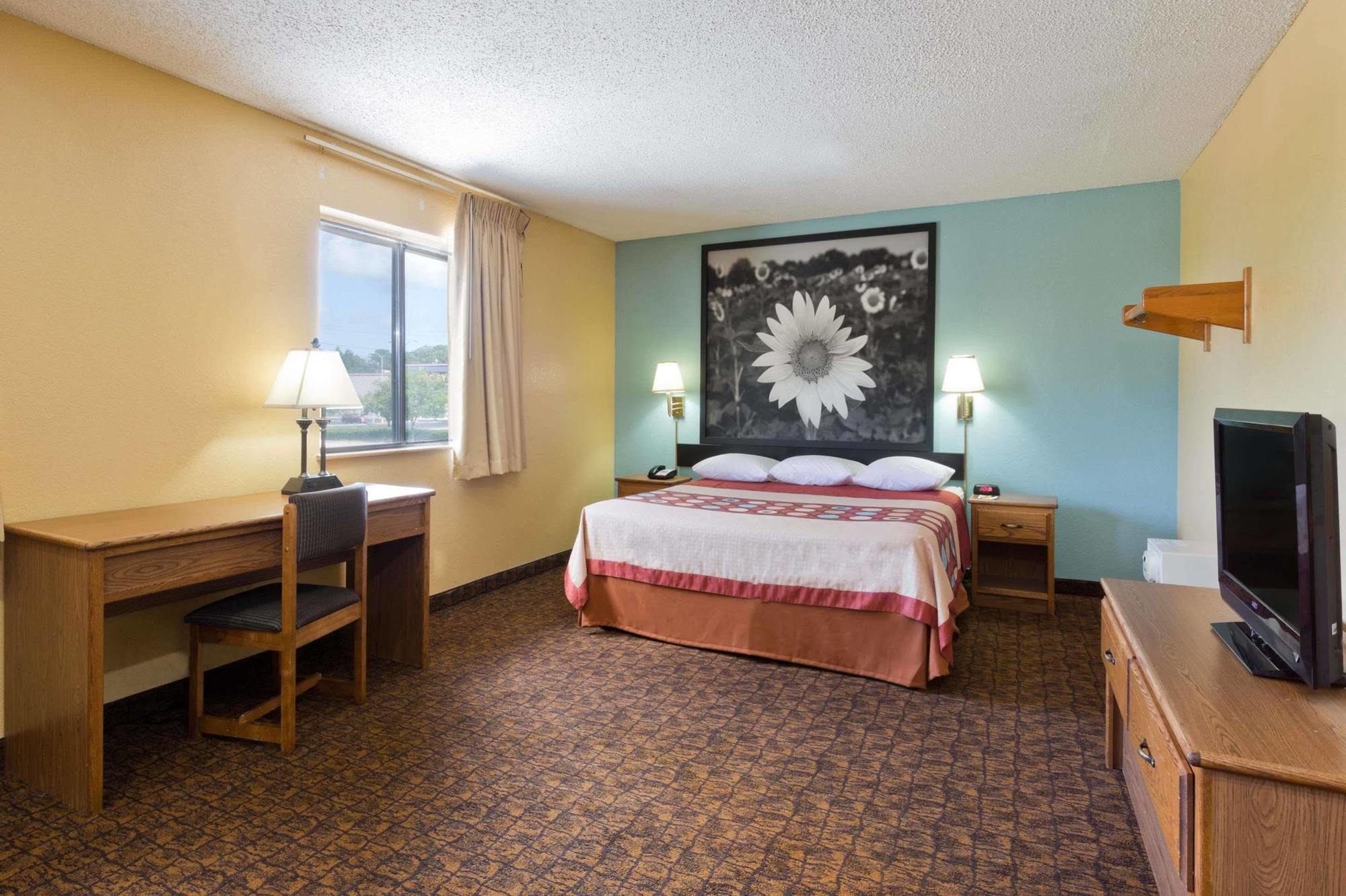 Hotel Super 8 By Wyndham Lexington Park/California Area Extérieur photo